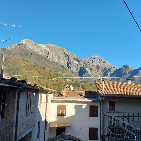 La Casa Tra I Castagni *